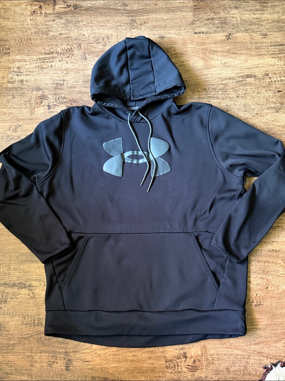 Under Armour Black Pullover Hoodie with Gray Logo